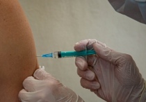В Омской области 345 178 человек приняли участие в прививочной кампании против COVID-19, 239 918 из них уже получили оба компонента вакцины