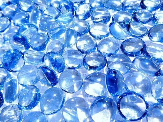 Уникальный голубой алмаз из ЮАР продали за 40 миллионов долларов