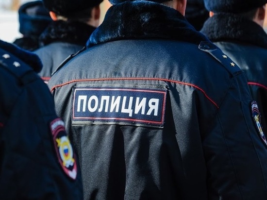 В Волгограде 20-летнего мужчину задержали на месте закладки наркотиков