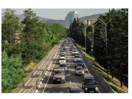 В Сочи предлагают построить дорогу-дублёр длиною 120 км для решения проблемы пробок