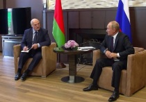 Политолог Безпалько назвал возможную причину экстренного визита Лукашенко к Путину