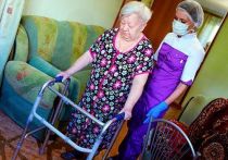 Несколько миллионов пожилых россиян не могут обслуживать себя самостоятельно и нуждаются в посторонней помощи