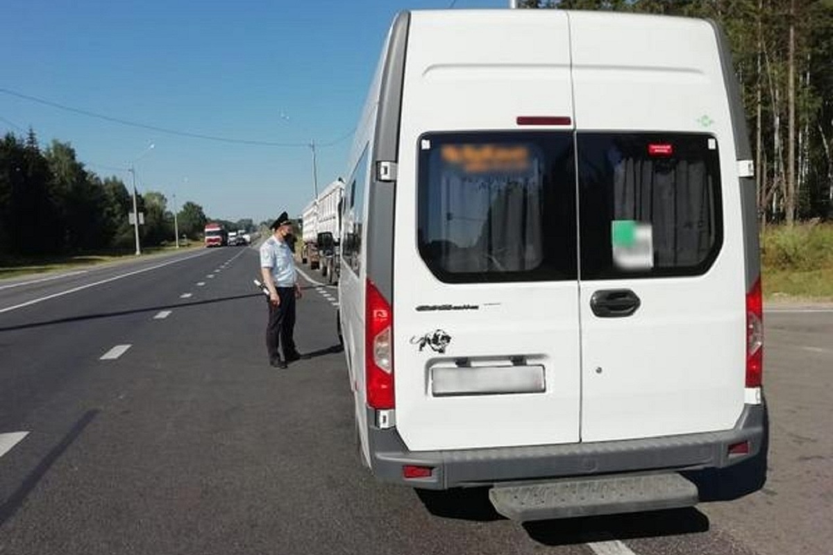 Беспечный ездоки: костромское ГИБДД обнаружило дальнобойщиков без путевых листов и на неисправных машинах