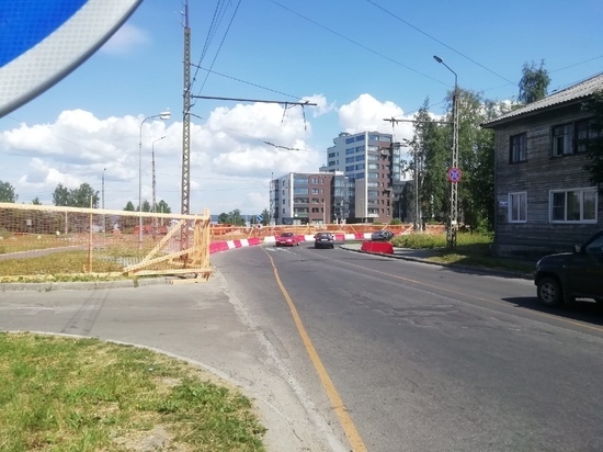 В Петрозаводске из-за строительства дороги ликвидировали пешеходный переход