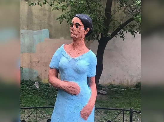 Петербуржцы ищут деньги на реставрацию скульптуры Венеры Коломенской в Дровяном переулке