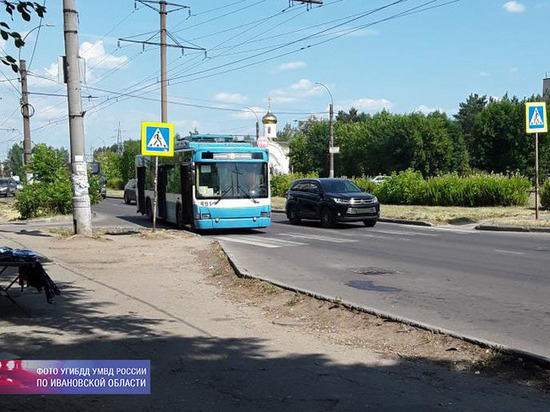 В ивановском троллейбусе 3-летний ребенок получил травмы
