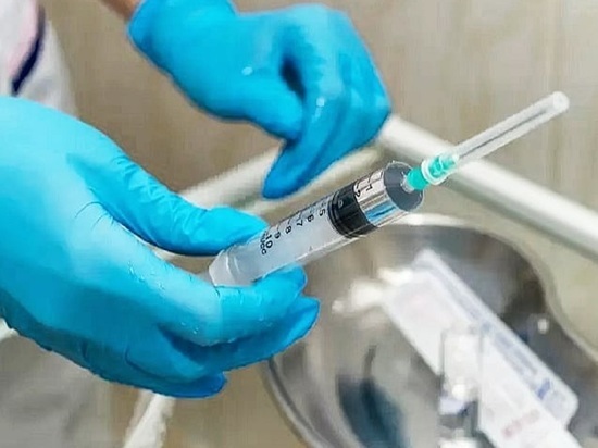В Серпухове продолжается вакцинация населения от коронавирусной инфекции