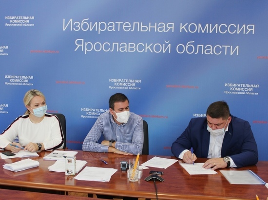 Теперь официально: Андрей Коваленко подал пакет документов в Избирком