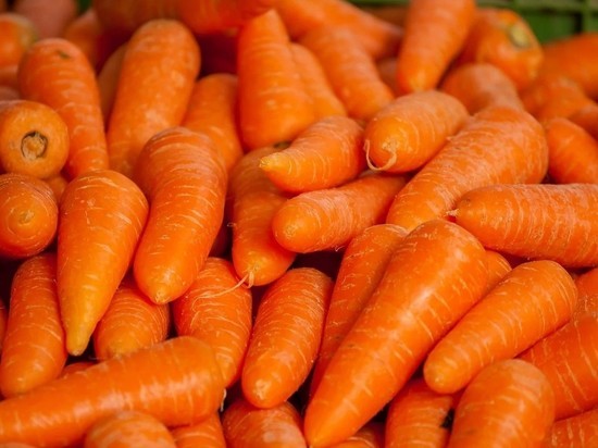 Росстат: цены на морковь и капусту не сдаются