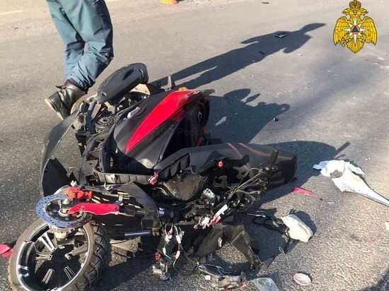Дама на скутере попала под колеса машины в Калуге