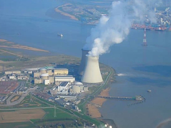 На АЭС Бельгии остановили реактор после утечки водорода
