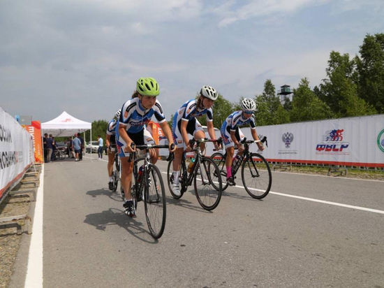 Женская сборная Хабаровского края победила на чемпионате по велоспорту