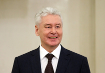 На официальном сайте мэра Москвы опубликован указ Сергея Собянина, которым он разрешил с 19 июля возобновить работу заведений общественного питания в ночное время