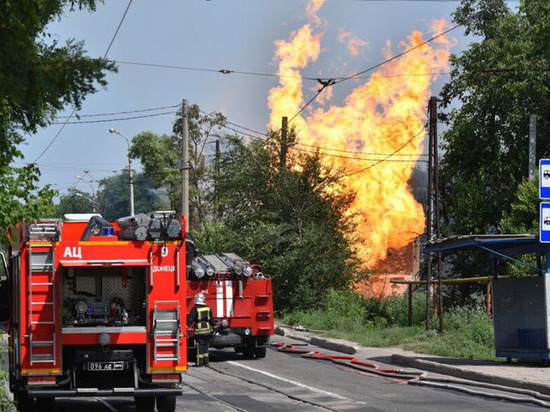 Пожар после взрыва в Буденновском районе Донецка удалось ликвидировать