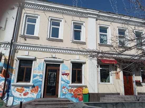 Во Владивостоке ищуд подрядчика для ремонта лестниц