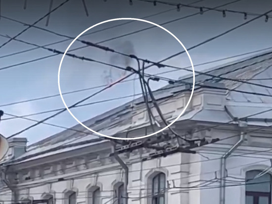 В Ярославле загорелись троллейбусные провода