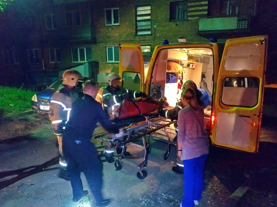 В Смоленске из реки Днепр сотрудники МЧС извлекли тело утонувшего