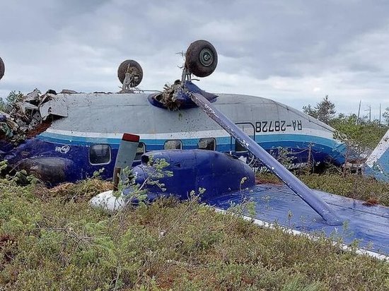 Глава Росавиации Нерадько прилетел в Томск для выяснения причин жесткой посадки Ан-28