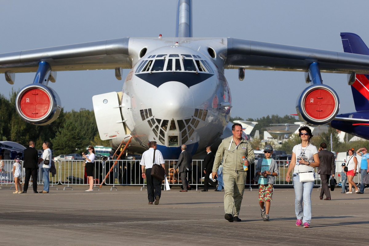 Max 21. Авиасалон Макс 2021 в Жуковском. Авиасалон Макс в Жуковском. Макс в Жуковском 2022. Макс 2020 авиасалон.