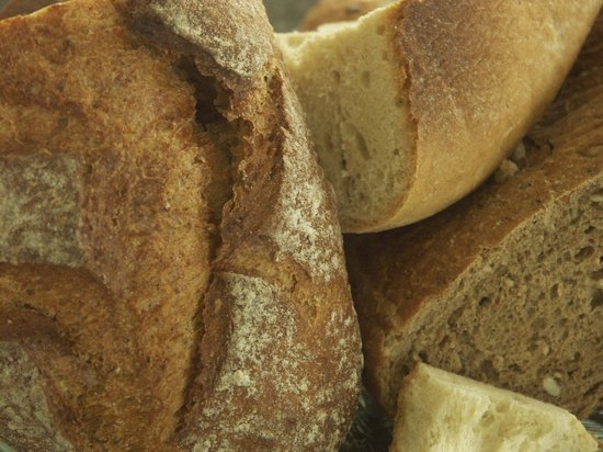 В работе поставщика хлеба в школы Домбаровского района выявлены нарушения