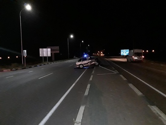 Под Белгородом пьяный автомобилист снес столб