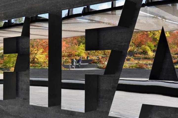 ФИФА дисквалифицировала трех российских футболистов за допинг