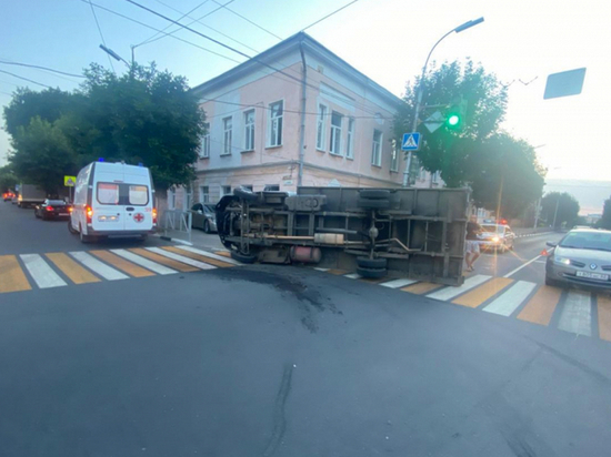 В ДТП на улице Горького в Рязани пострадал 19-летний водитель «ГАЗели»