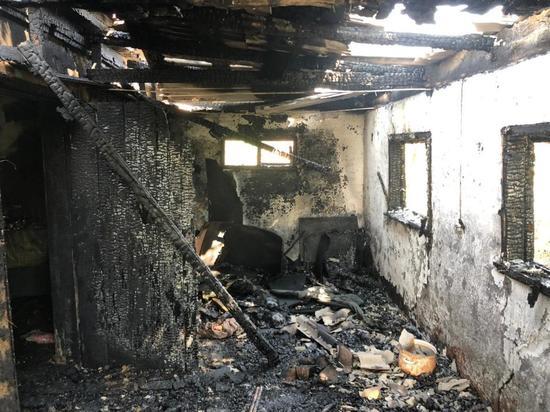 В кубанской станице 41-летний мужчина сгорел в своём доме