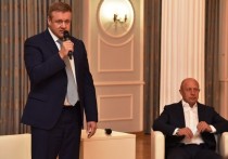 Николай Любимов встретился с серебряными медалистами ПФЛ ФК «Рязань»
