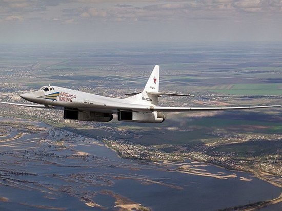 Над Норвежским и Баренцевом морями выполнили полет два Ту-160