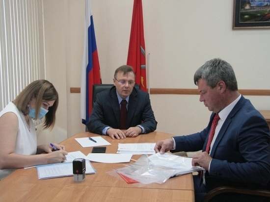 Юрий Моисеев подал документы на участие в выборах губернатора Тульской области