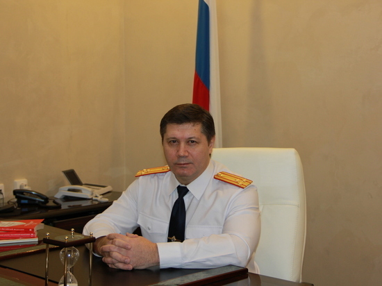 Руководитель следственного управления СКР по Пермскому краю поздравляет коллег с профессиональным праздником