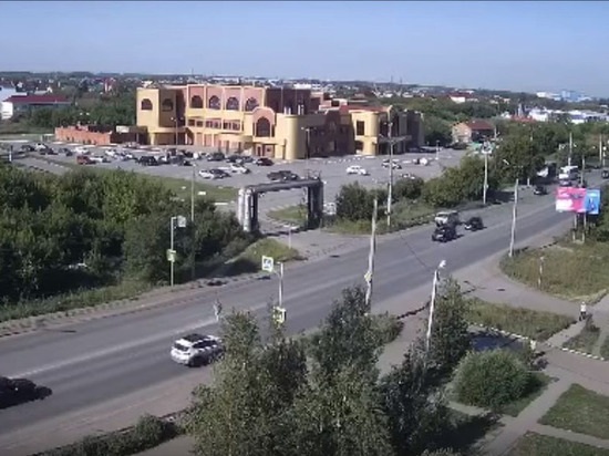 В Омске на Левобережье машина сбила женщину на пешеходном переходе