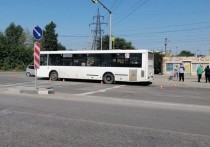 22 июля, в четверг, В Дзержинском районе Новосибирска в столкновении автобуса с иномаркой пострадали две 66-летние женщины