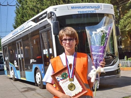 Победителем омского конкурса водителей троллейбусов стала Людмила Лотоцкая