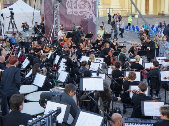 Петербургский фестиваль под открытым небом «Опера — всем» пройдет в онлайн-формате