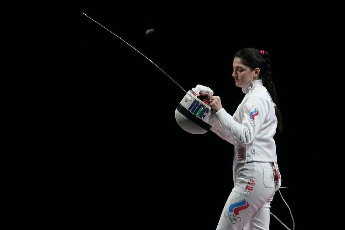 Российская фехтовальщица Муртазаева проиграла в матче за бронзу на ОИ-2020