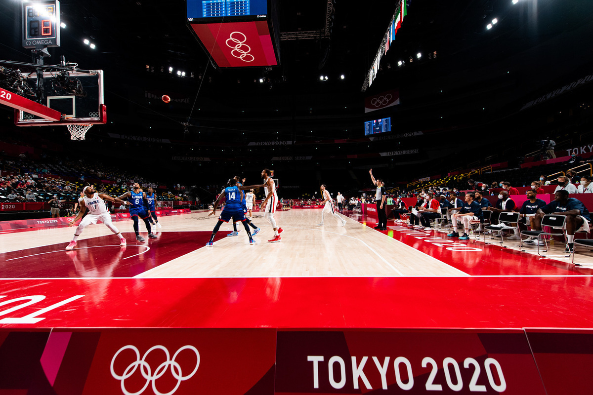 Французские баскетболисты обыграли США на Олимпиаде