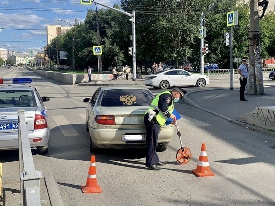 Неопытный водитель допустил наезд на 9-летнего мальчика в Екатеринбурге