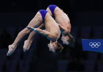 Российские прыгуны в воду Александр Бондарь и Виктор Минибаев выиграли бронзовые медали летних Игр в Токио в синхронной вышке 10 м.