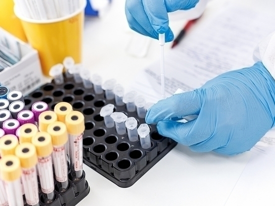 У 8 пациентов, сдавших тест в псковской клинике, обнаружили коронавирус за прошедшую неделю