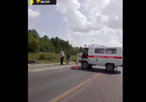 В машину скорой помощи врезался внедорожник 26 июля на трассе в Искитимском районе Новосибирской области