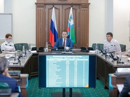 Вячеслав Гладков остался недоволен сроками ввода в эксплуатацию ФАПов в Белгородской области