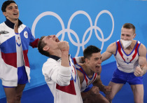 Российские гимнасты впервые с 1996 года победили в командном турнире на Олимпиаде