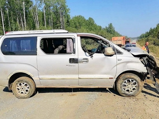 Сон за рулем привел к ДТП с тремя пострадавшими в Красноярском крае