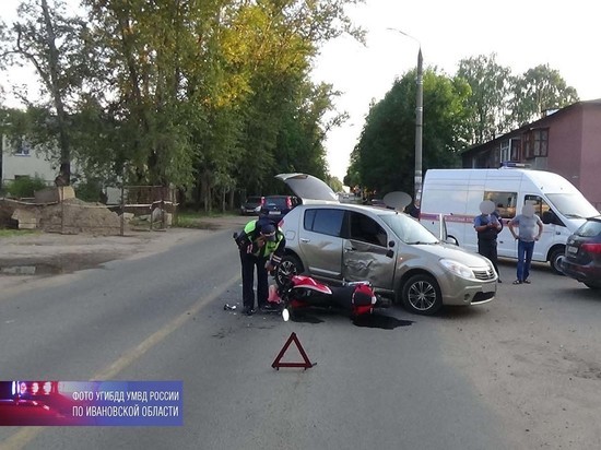 В четырех авариях, произошедших на дорогах Ивановской области за минувшие сутки, люди получили травмы