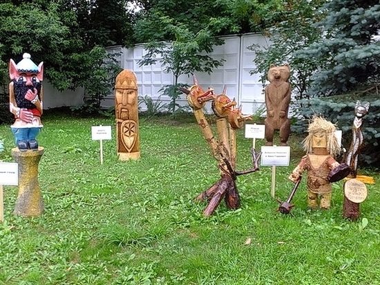 Кот Баюн и Змей Горыныч: в колониях Смоленской области прошел конкурс деревянных фигур