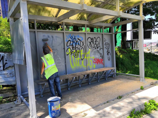 В Приморье приняли новый закон о штрафах за незаконные граффити