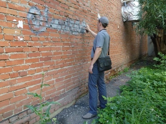 В Пензе очистили здания от пронаркотических надписей