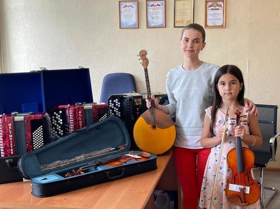 В школу искусств на Сахалине закупили оборудование на миллионы рублей